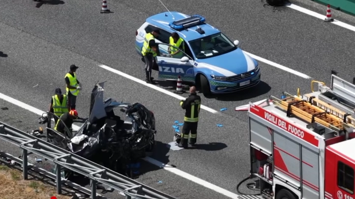 Incidente sull’A4 Milano-Torino: 4 morti e una ferita gravissima (Frame video LocalTeam)