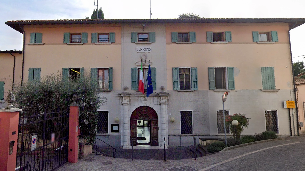 Il Comune di San Felice del Benaco Il Comune di San Felice del Benaco