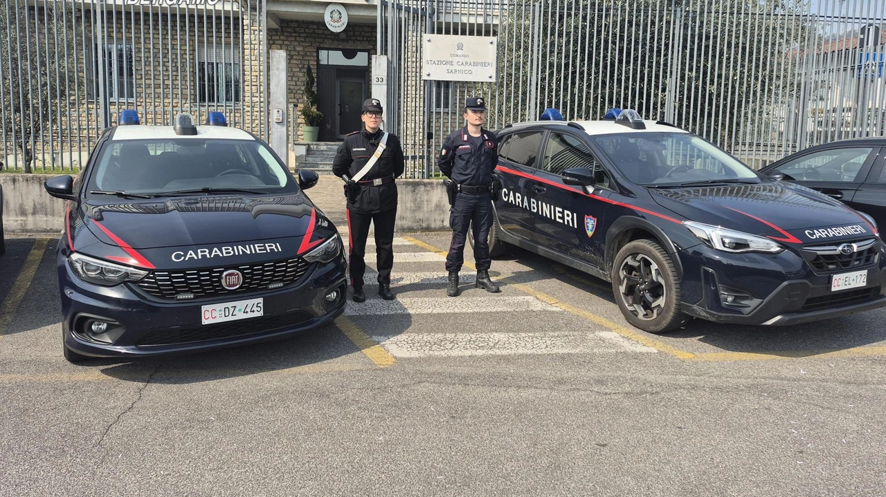 Si nascondeva tra i boschi della valle dell’Oglio, dove si muoveva agilmente grazie alla sua conoscenza della zona. Dopo... Si nascondeva tra i boschi della valle dell’Oglio, dove si muoveva agilmente grazie alla sua conoscenza della zona. Dopo...