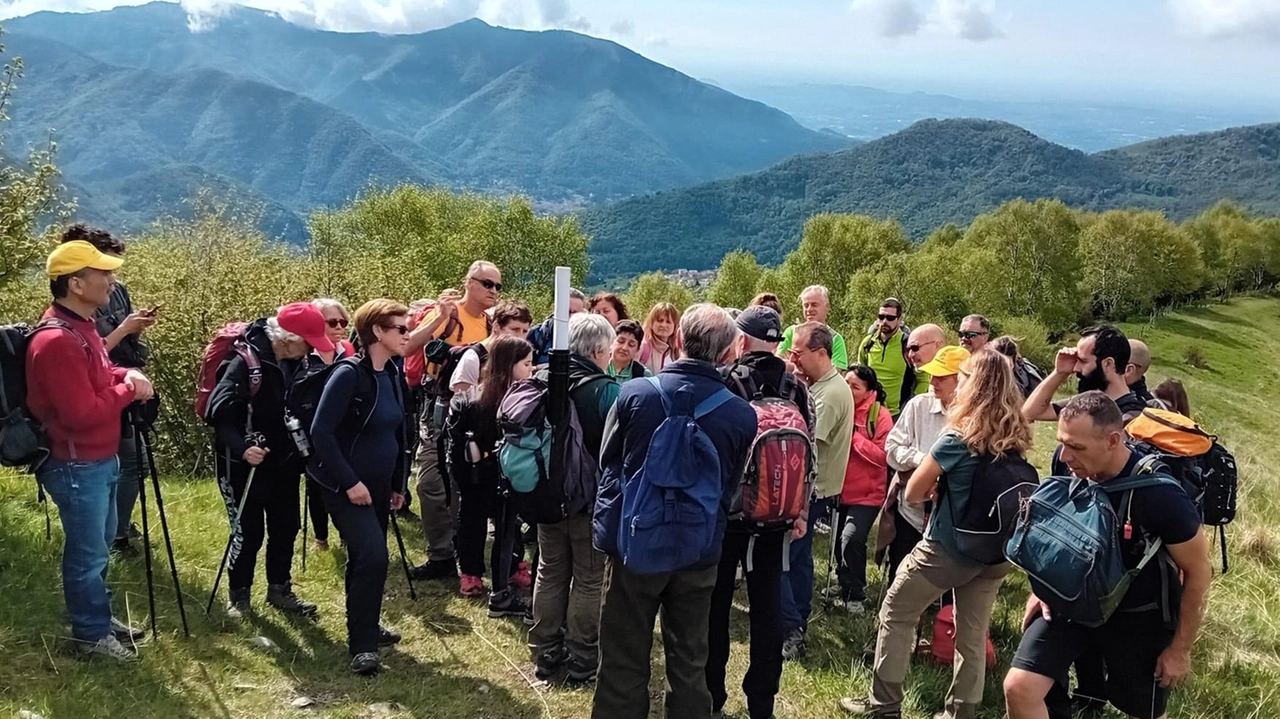 Un doppio evento per conoscere, tutelare e animare il Monte San Primo. Per domenica il Coordinamento “Salviamo il Monte San... Un doppio evento per conoscere, tutelare e animare il Monte San Primo. Per domenica il Coordinamento “Salviamo il Monte San...