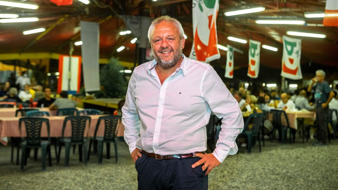 Inchiesta urbanistica, Simone Uggetti a gamba tesa contro la magistratura: “Vuole orientare la politica” Inchiesta urbanistica, Simone Uggetti a gamba tesa contro la magistratura: “Vuole orientare la politica”