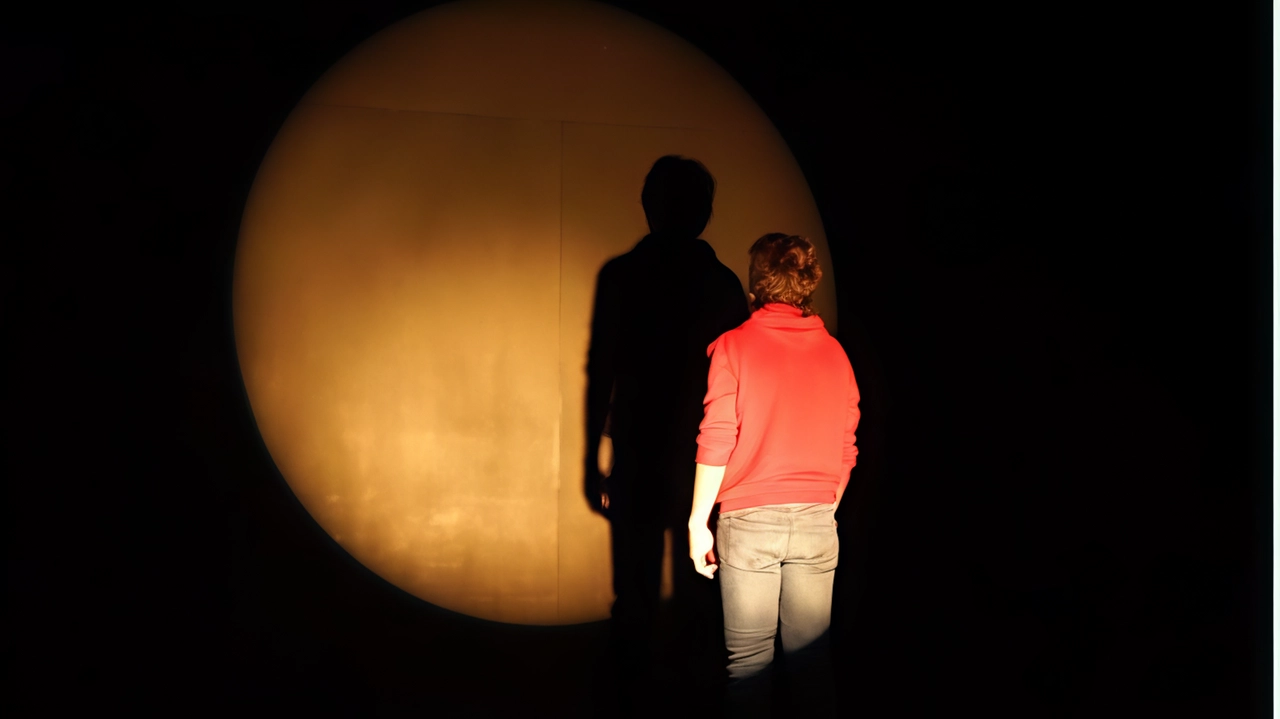 La resistenza del teatro di via Selvanesco, sentiero stretto ma vitale "Noi, lontani dall’eventificio di oggi, meno vetrine e più sostanza". La resistenza del teatro di via Selvanesco, sentiero stretto ma vitale "Noi, lontani dall’eventificio di oggi, meno vetrine e più sostanza".