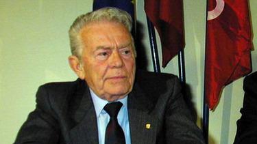 Archivi Galli in mostra al Comune