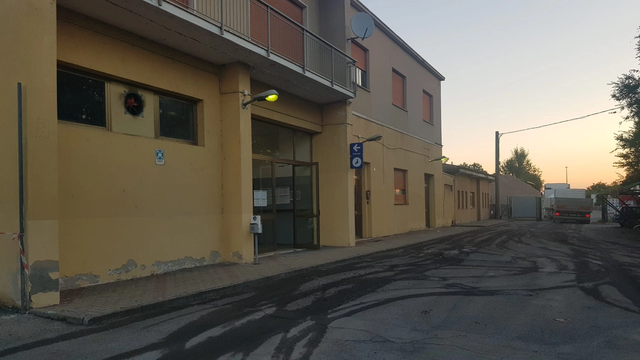 Il piazzale della stazione di Pizzale bonificato Il piazzale della stazione di Pizzale bonificato