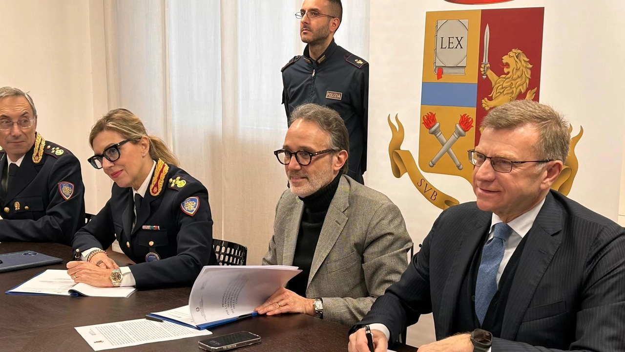 La firma del protocollo La firma del protocollo