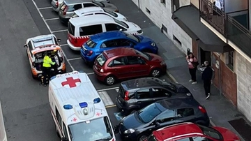 L’escort Katty e l’assassino in casa: omicidio a luci rosse, si stringe il cerchio sul cliente abituale in fuga