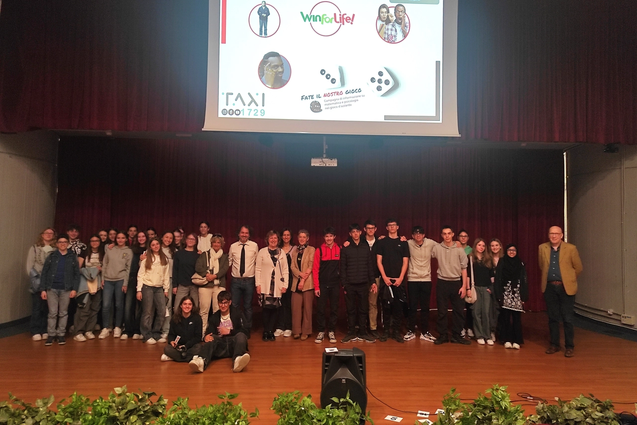 Oltre 300 ragazzi del Machiavelli (liceo e istituto professionale) “a lezione” per non cadere in trappola