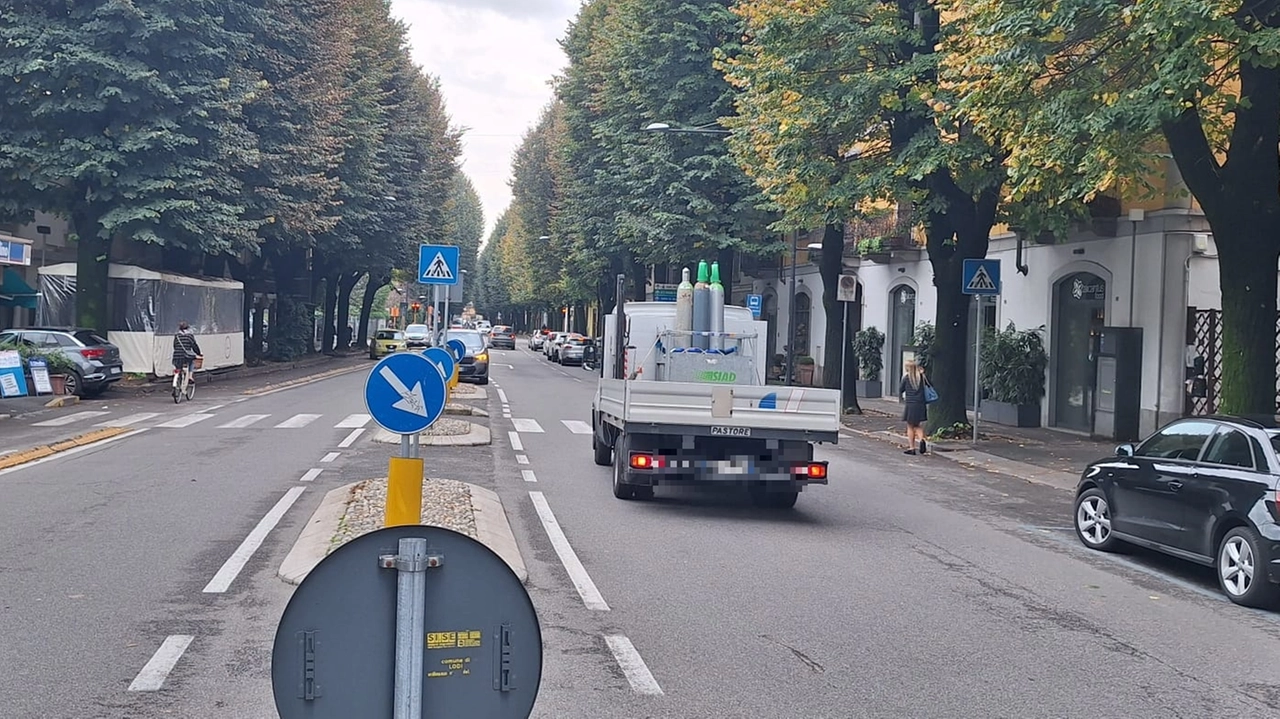 Una veduta di corso Mazzini per il quale i residenti chiedono migliorie Una veduta di corso Mazzini per il quale i residenti chiedono migliorie