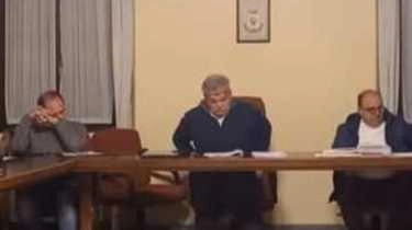 Amministrazione comunale (nella foto la Giunta) e Auser uniscono le forze a Guardamiglio nel progetto “Digitale Facile”, che si propone... Amministrazione comunale (nella foto la Giunta) e Auser uniscono le forze a Guardamiglio nel progetto “Digitale Facile”, che si propone...