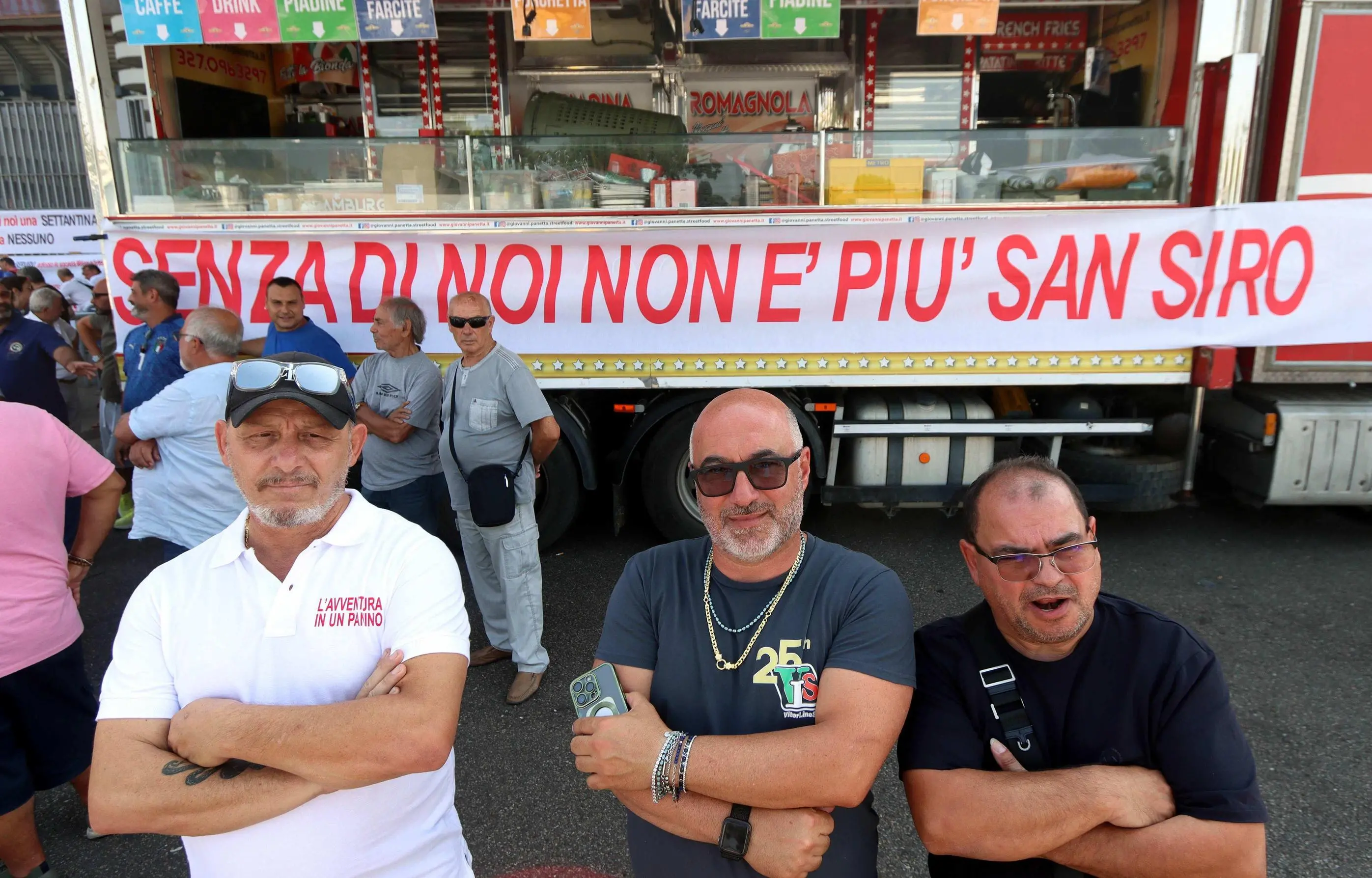 Ambulanti a San Siro, si riapre il tavolo. Comune e società convocati dal prefetto