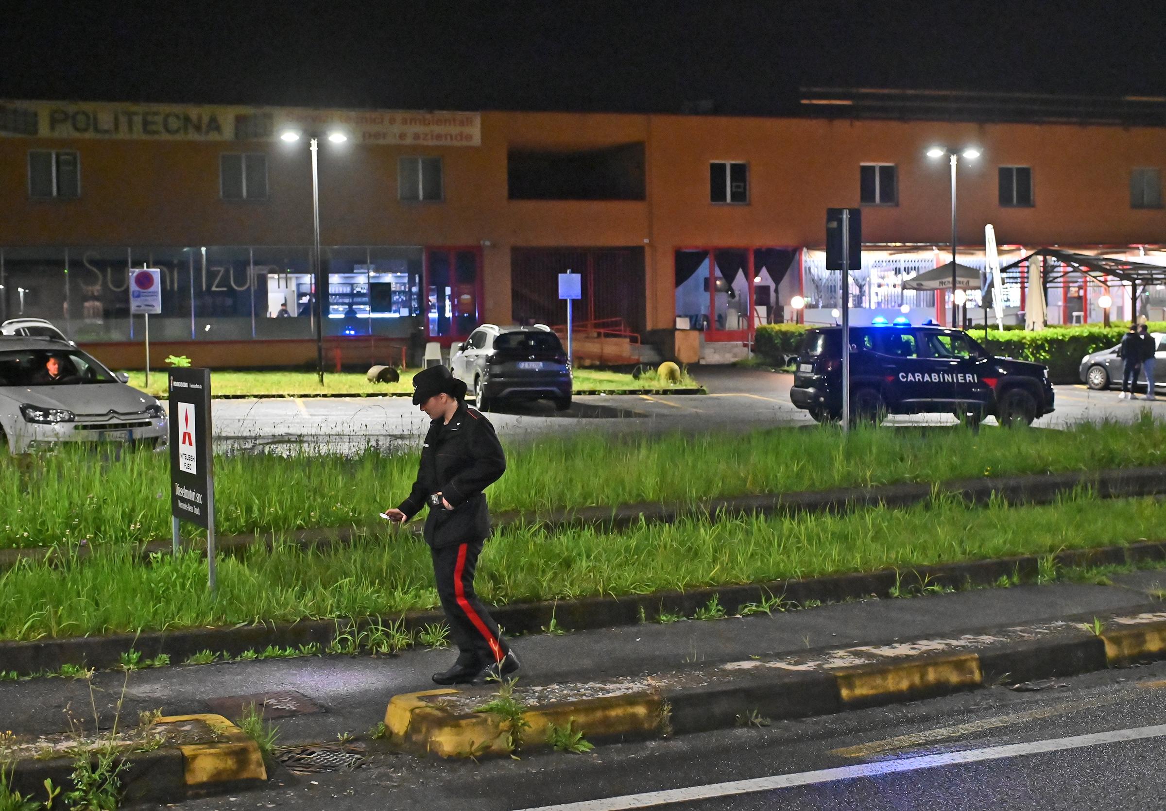 Agguato di Orsenigo: chi ha sparato voleva uccidere. Il mistero del soccorritore Agguato di Orsenigo: chi ha sparato voleva uccidere. Il mistero del soccorritore