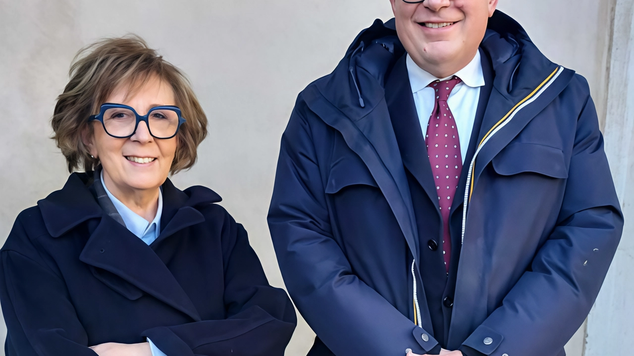 Clara Mottinelli, presidente Federfarma Brescia, consigliera di Federfarma nazionale, e Marco Belloni, segretario Clara Mottinelli, presidente Federfarma Brescia, consigliera di Federfarma nazionale, e Marco Belloni, segretario