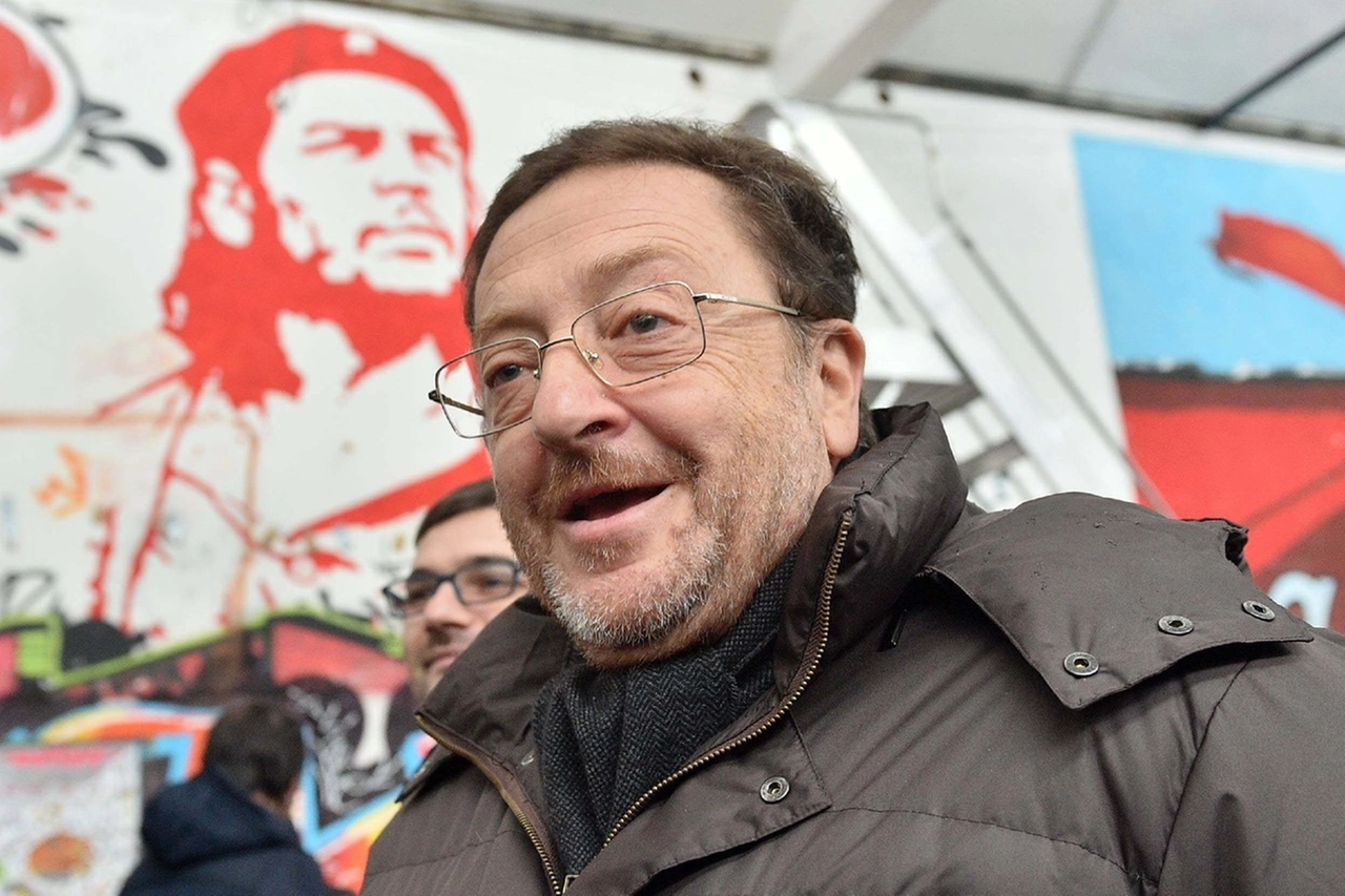 Riccardo De Corato al Leoncavallo: è stato per anni il più accanito oppositore del collettivo
