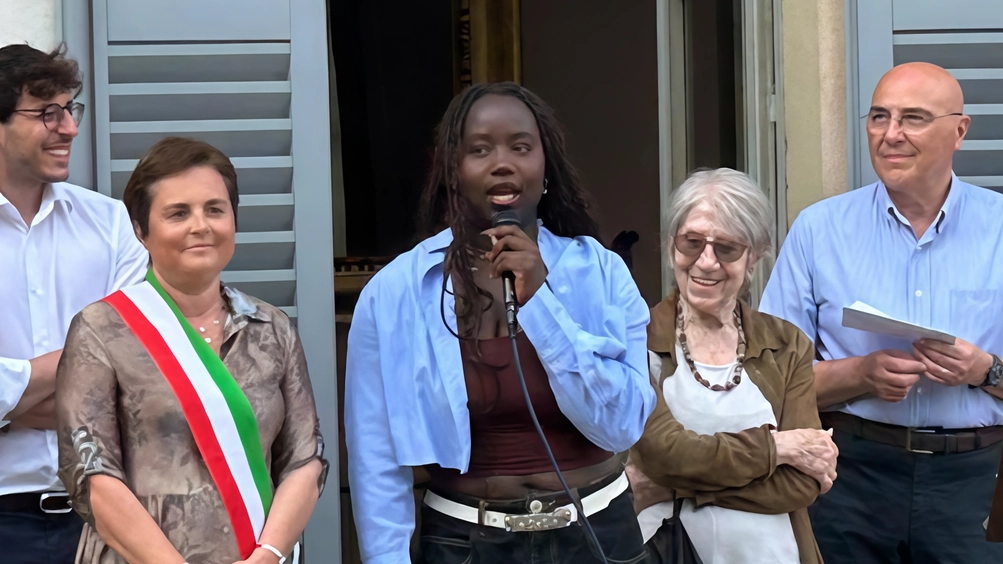 La festa a Usmate con Mimì Caruso, vincitrice dell’ultima edizione di X Factor Per lei ha fatto il tifo tutto il borgo La festa a Usmate con Mimì Caruso, vincitrice dell’ultima edizione di X Factor Per lei ha fatto il tifo tutto il borgo