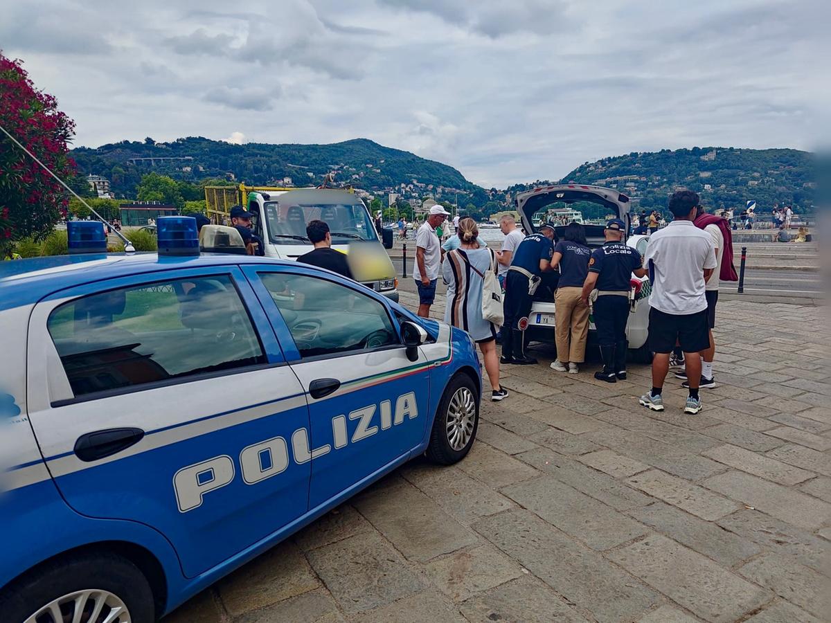 como fa guerra ai buttadentro sul lungolago otto sanzioni agli 8216strilloni8217 dei taxi boat