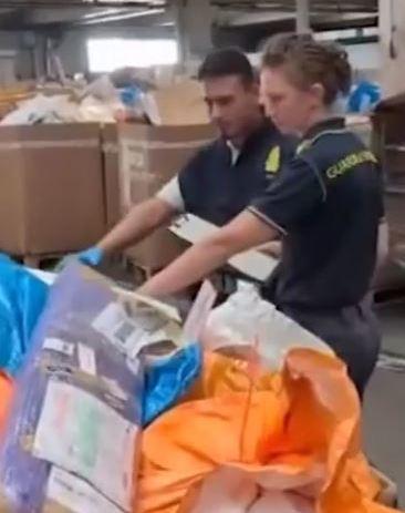 Farmaci irregolari. Raffica di sequestri Farmaci irregolari. Raffica di sequestri