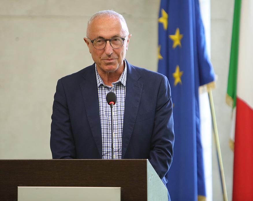 "Problemi causati dalle scelte sbagliate della vecchia amministrazione" "Problemi causati dalle scelte sbagliate della vecchia amministrazione"