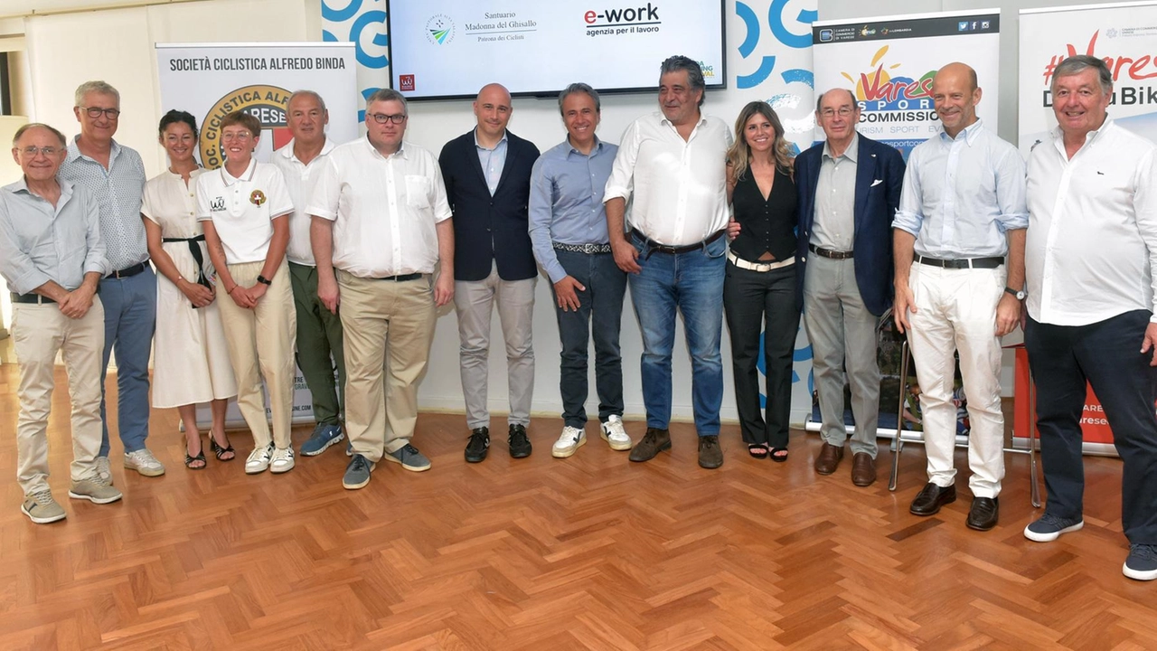 Gli organizzatori del Binda Cycling Festival la cui presentazione si è tenuta alla Camera di Commercio di Varese Gli organizzatori del Binda Cycling Festival la cui presentazione si è tenuta alla Camera di Commercio di Varese