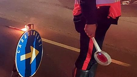 Notte di controlli dei carabinieri nel mirino la guida in stato di ebbrezza e in generale il rispetto del codice