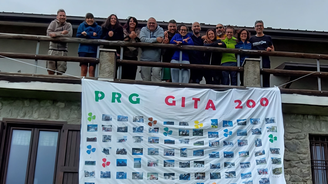Il gruppo P.R.G. ha raggiunto l’escursione numero 200 in Val Taleggio: un’avventura iniziata 19 anni fa a Seveso da tre giovani parrocchiani Il gruppo P.R.G. ha raggiunto l’escursione numero 200 in Val Taleggio: un’avventura iniziata 19 anni fa a Seveso da tre giovani parrocchiani