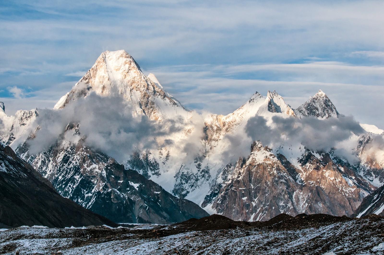 La cresta maledetta del Karakorum: tre italiani sfideranno la montagna inviolata da 67 anni La cresta maledetta del Karakorum: tre italiani sfideranno la montagna inviolata da 67 anni