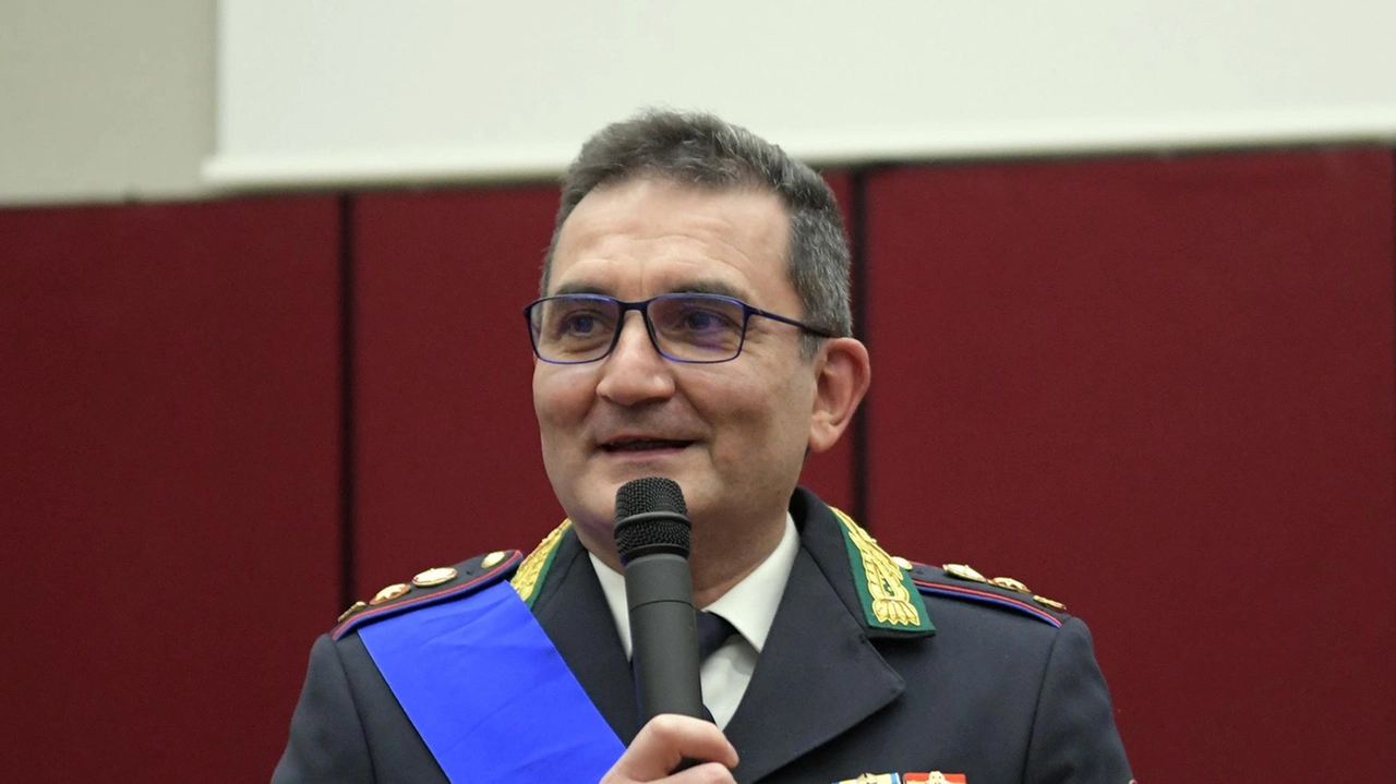 L’opposizione da tempo aveva chiesto misure forti, a partire dal cambio del comandante dei ghisa Longobardo L’opposizione da tempo aveva chiesto misure forti, a partire dal cambio del comandante dei ghisa Longobardo
