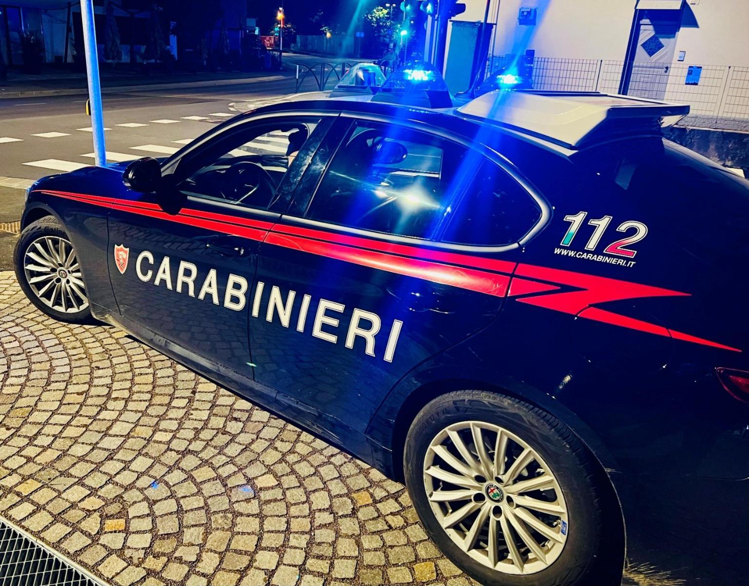 Villa di Tirano, tragedia famigliare: uccide l’anziana madre e si spara Villa di Tirano, tragedia famigliare: uccide l’anziana madre e si spara