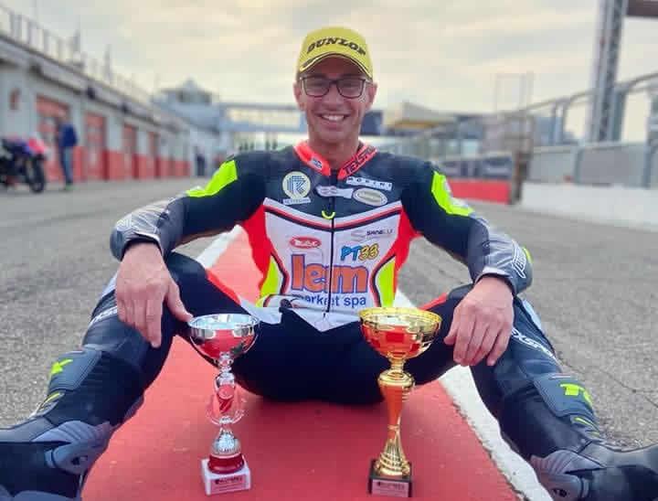 Lazzaro Valsecchi, il motociclista è morto a 45 anni: fatale un incidente contro un’auto a Gera Lario