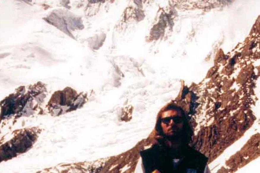 Lorenzo Mazzoleni al campo base del K2 nel 1996