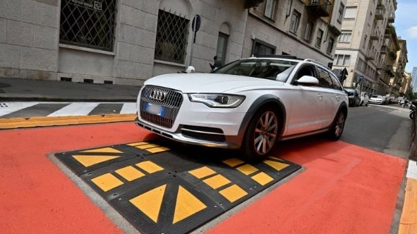 Uno dei cuscini berlinesi installati dal Comune di Torino, una volta avuto il via libera del Ministero dell’Infrastrutture e dei Trasporti Uno dei cuscini berlinesi installati dal Comune di Torino, una volta avuto il via libera del Ministero dell’Infrastrutture e dei Trasporti