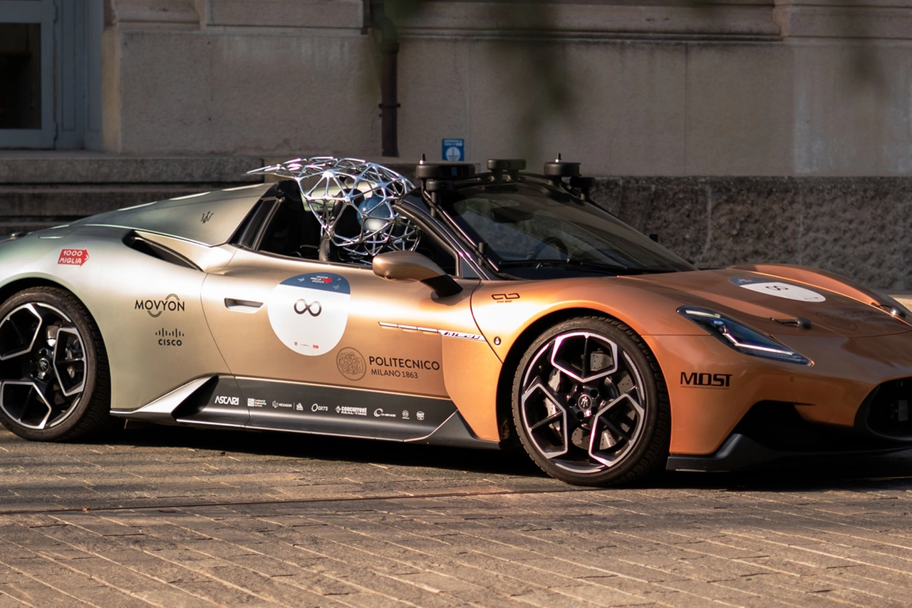 Il programma Aida Performance prevede di testare auto di grossa cilindrata senza conducente o guida remota lanciate alla massima velocità su pista