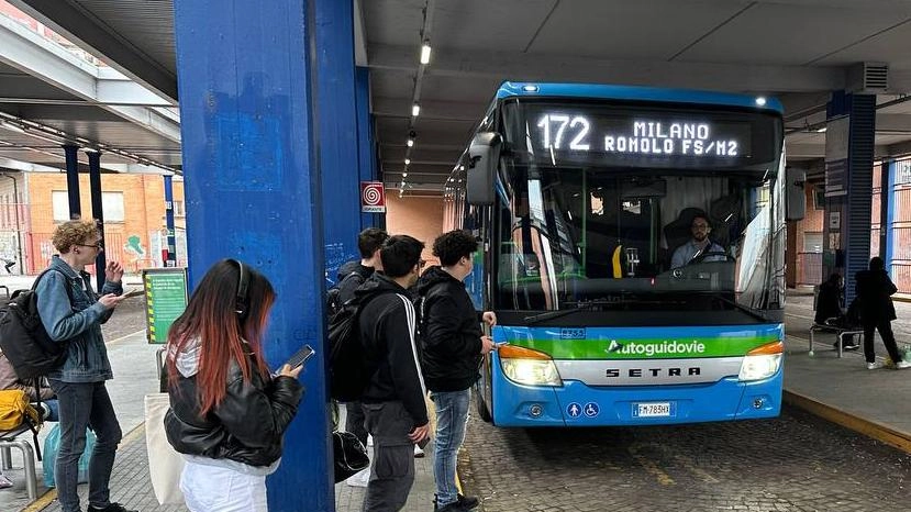 Nuove soluzioni a misura di pendolari, lavoratori e studenti che si muovono sulla direttrice Pavia-Assago Forum. Autoguidovie prolunga la... Nuove soluzioni a misura di pendolari, lavoratori e studenti che si muovono sulla direttrice Pavia-Assago Forum. Autoguidovie prolunga la...