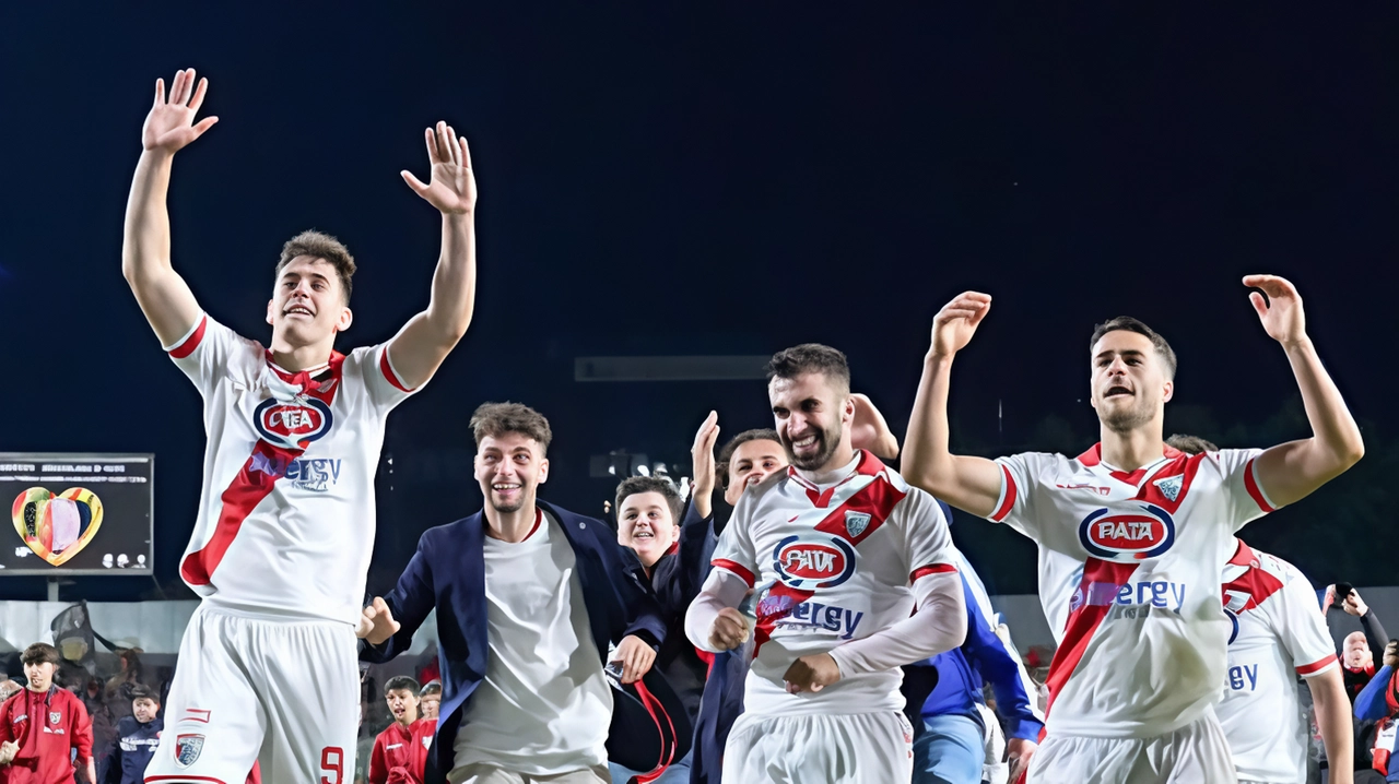 Il Mantova si salva all'ultima giornata di campionato. Possanzini: "Abbiamo creduto nel nostro calcio".