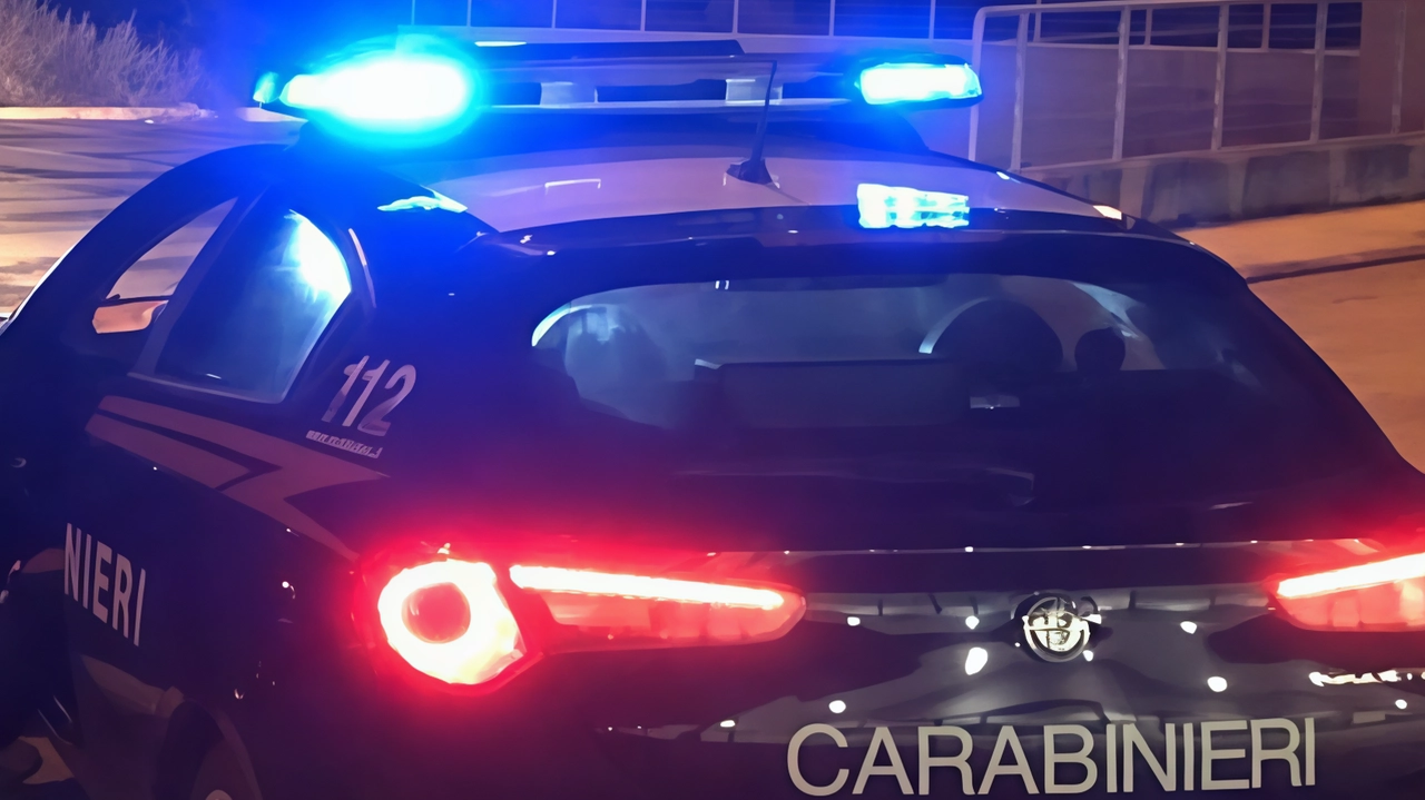 Spaccata notturna a Samarate, bersaglio dei malviventi una gelateria. E cresce la preoccupazione per i furti messi a segno... Spaccata notturna a Samarate, bersaglio dei malviventi una gelateria. E cresce la preoccupazione per i furti messi a segno...
