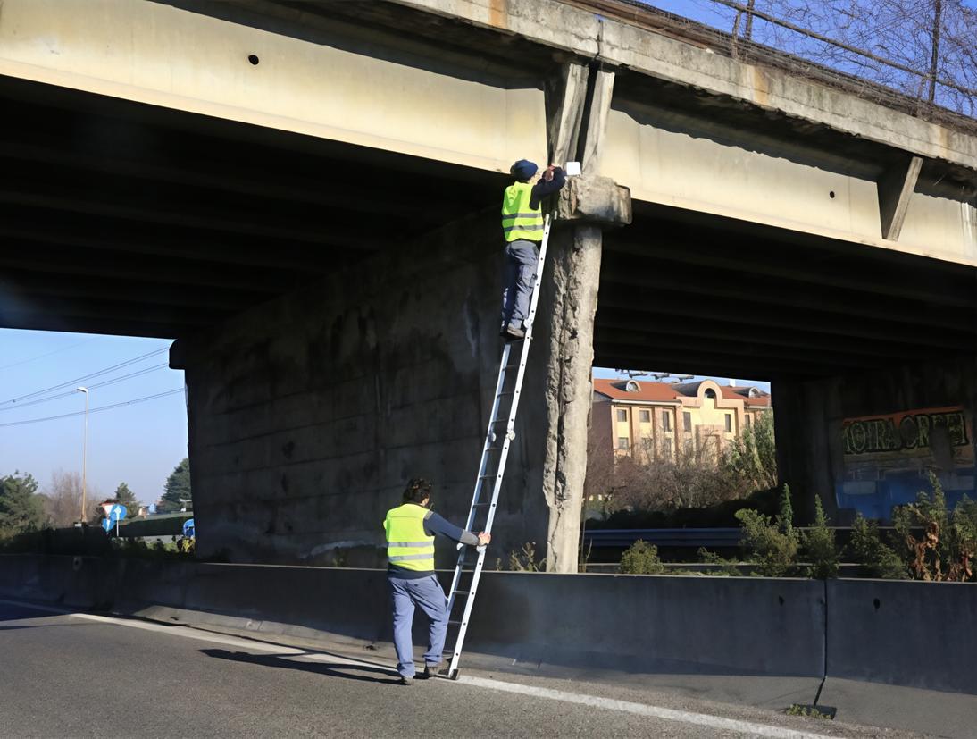 sotto monitoraggio continuo il ponte di via manzoni 232 sicuro lo garantisce la provincia