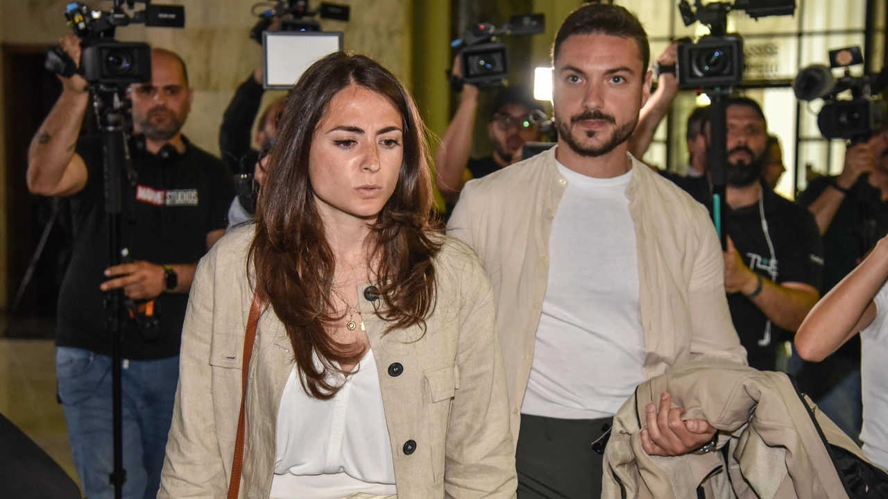 Udienza processo Impagnatiello, la sorella di Giulia Tramontano e il fidanzato