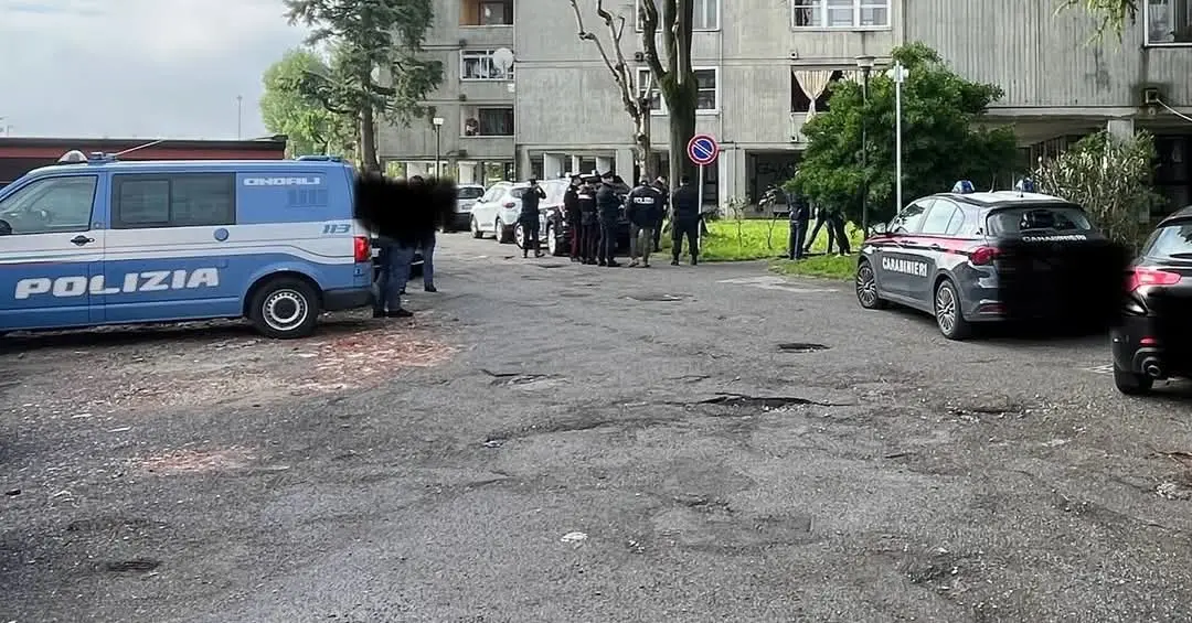 Sant'Angelo Lodigiano, blitz delle forze dell'ordine al Gescal: controlli e identificazioni