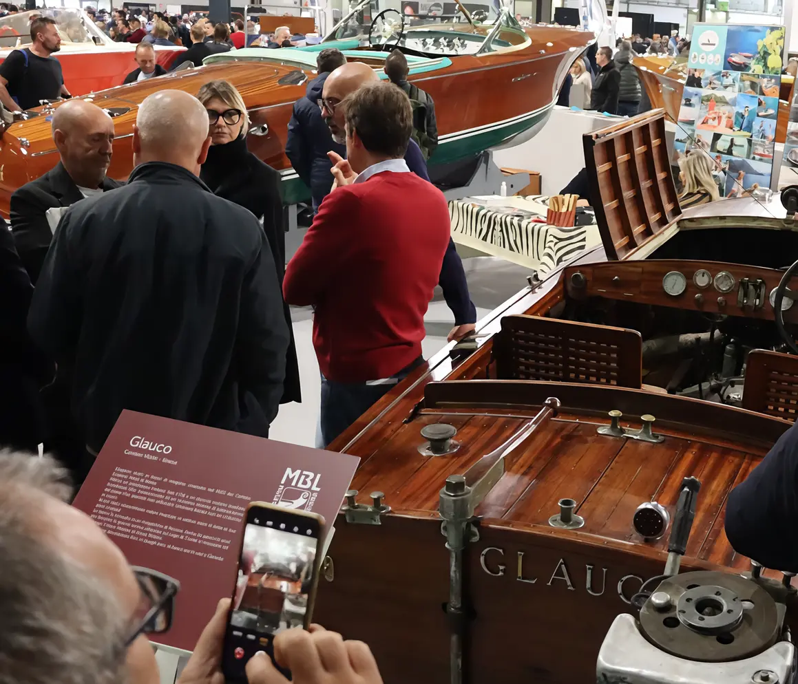 Racconti e degustazioni con le Aperistorie al Museo della Barca Lariana