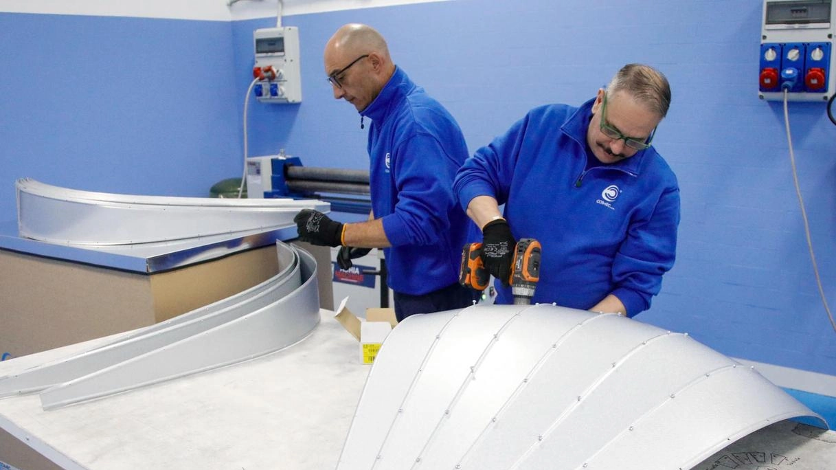 La realtà produttiva sarà gestita dalla Coimec di Cormano: 12 gli assunti. L’obiettivo, arrivare a 25 La realtà produttiva sarà gestita dalla Coimec di Cormano: 12 gli assunti. L’obiettivo, arrivare a 25