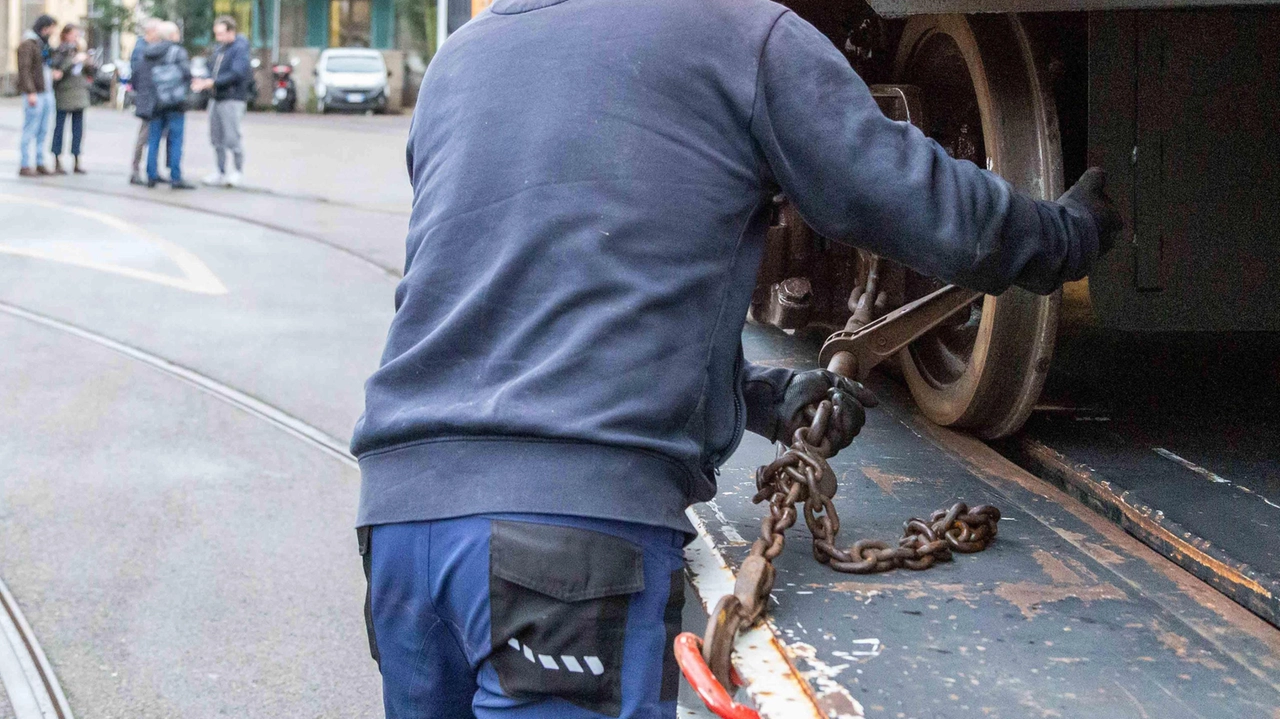 La sostituzione dei binari è fondamentale per la sicurezza del trasporto pubblico La sostituzione dei binari è fondamentale per la sicurezza del trasporto pubblico