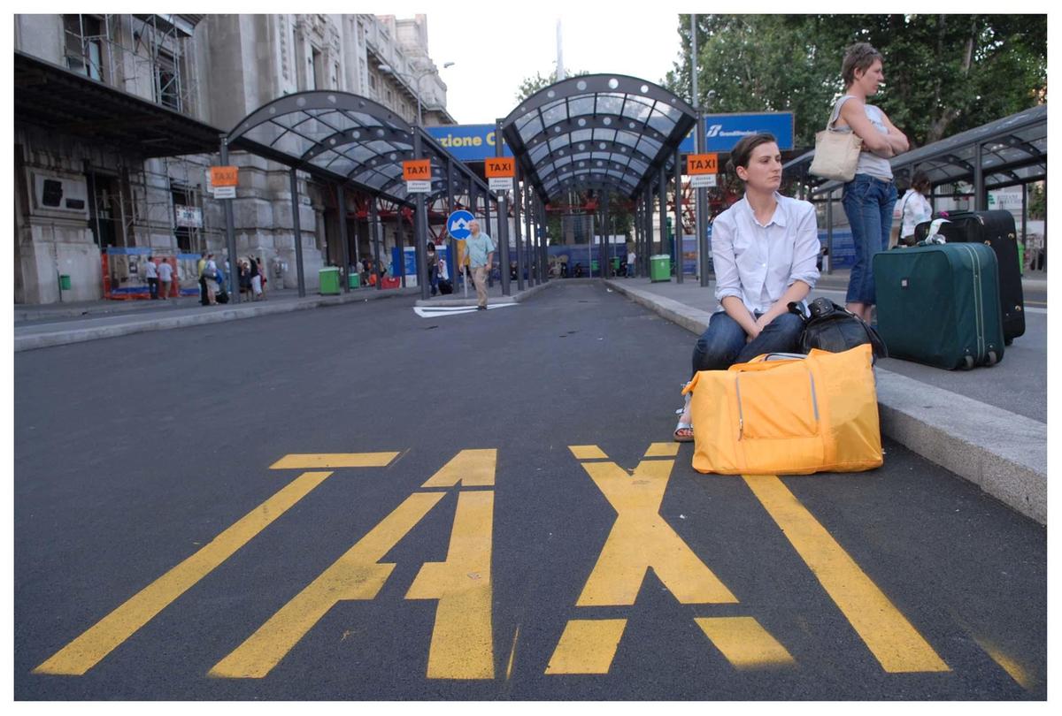 Taxi, ci risiamo: conducenti pronti a ripartire con blocchi e controlli sui noleggiatori Taxi, ci risiamo: conducenti pronti a ripartire con blocchi e controlli sui noleggiatori