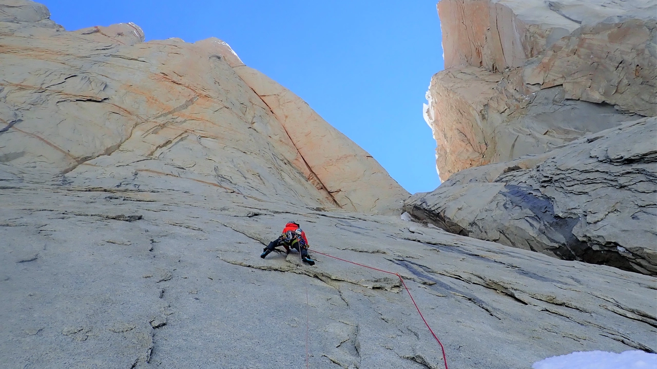 Parete Est Cerro Torre in Patagonia