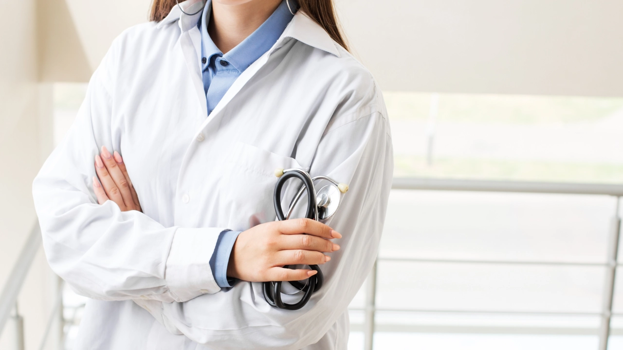 Una dottoressa di 32 anni è stata aggredita nel turno di notte da guardia medica a Maruggio (Taranto) Una dottoressa di 32 anni è stata aggredita nel turno di notte da guardia medica a Maruggio (Taranto)