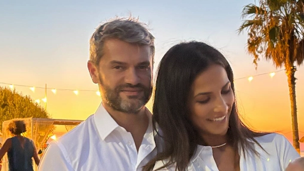 Roberta Morise e lo chef Enrico Bartolini convolano a nozze a Castiglione della Pescaia Roberta Morise e lo chef Enrico Bartolini convolano a nozze a Castiglione della Pescaia