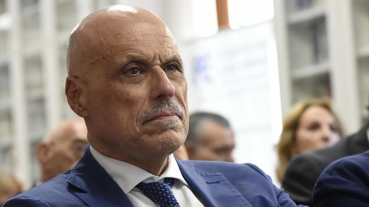 Minacce di morte al procuratore capo di Milano Marcello Viola e alla pm della Dda Alessandra Cerreti. Le minacce sarebbero... Minacce di morte al procuratore capo di Milano Marcello Viola e alla pm della Dda Alessandra Cerreti. Le minacce sarebbero...