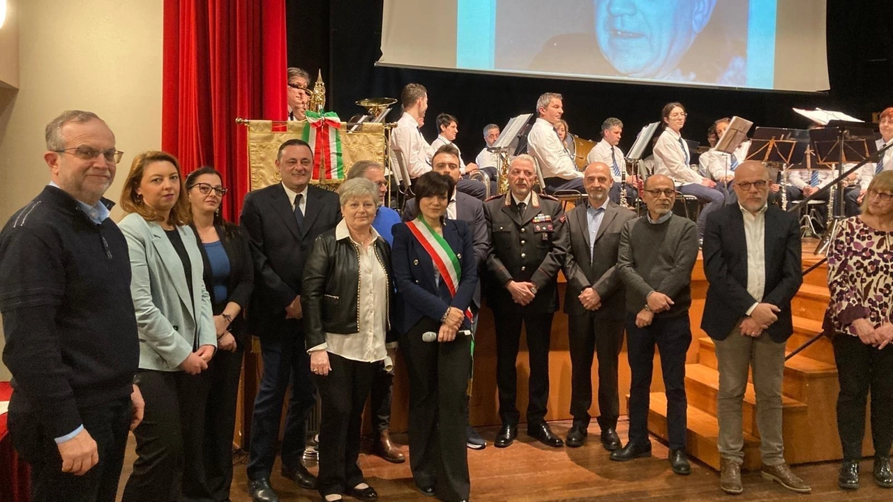 La cerimonia di consegna dell’Angelo d’Oro a Palazzo Terragni