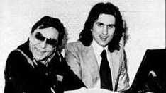 Vito Pallavicini in compagnia di Toto Cutugno Tra i brani scritti dal vigevanese “Io che non vivo“ fu ripreso da Elvis Presley negli Stati Uniti
