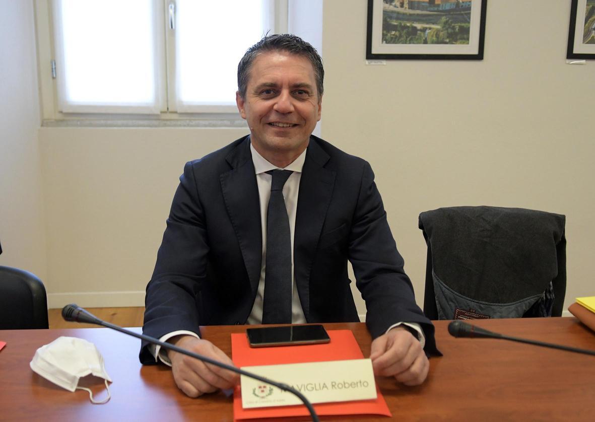 Prima campanella vicina. Il rush finale per i fondi alle scuole superiori: "Servono 640 milioni"