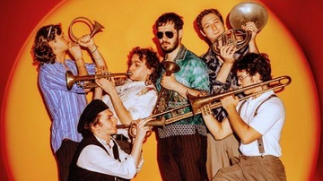 I Patagarri e “L’ultima ruota del caravan”: l’album d’esordio della band di Milano (stasera al Mi Ami Festival) registrato in un tendone da circo