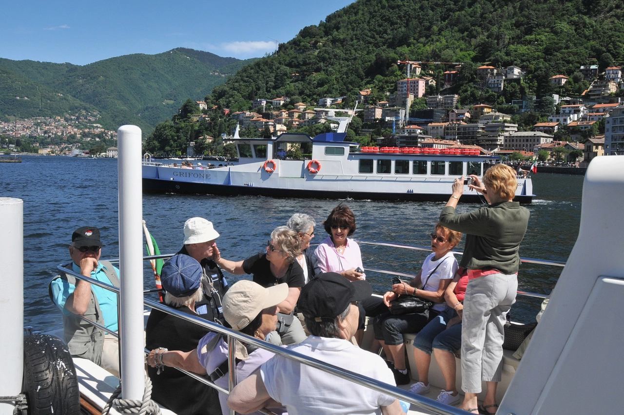 Il lago di Como è una delle mete più amate dai turisti italiani e stranieri